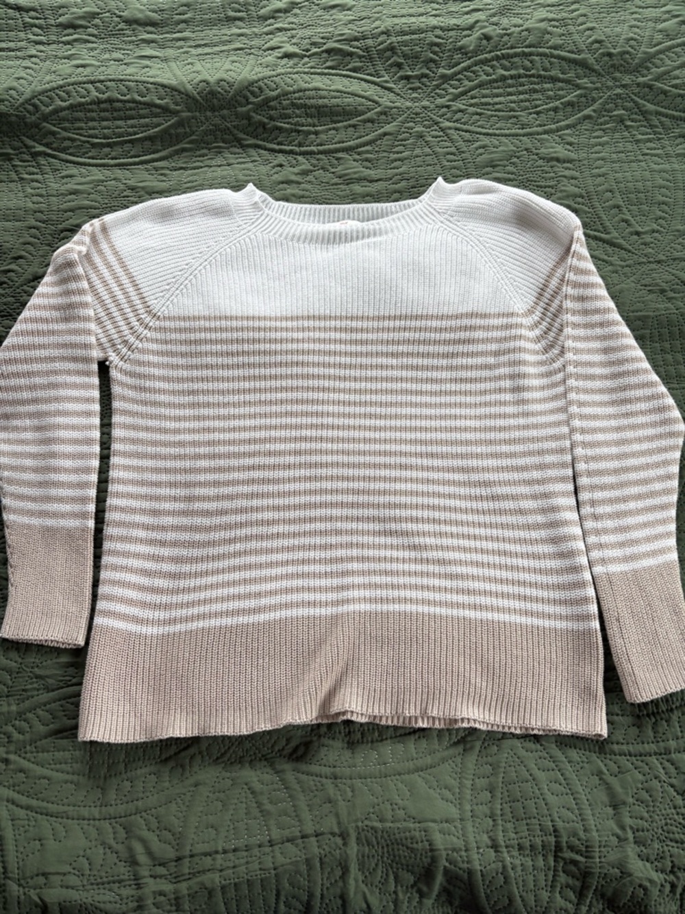 Vineyard Vines White and Beige Striped Crewneck Pullover